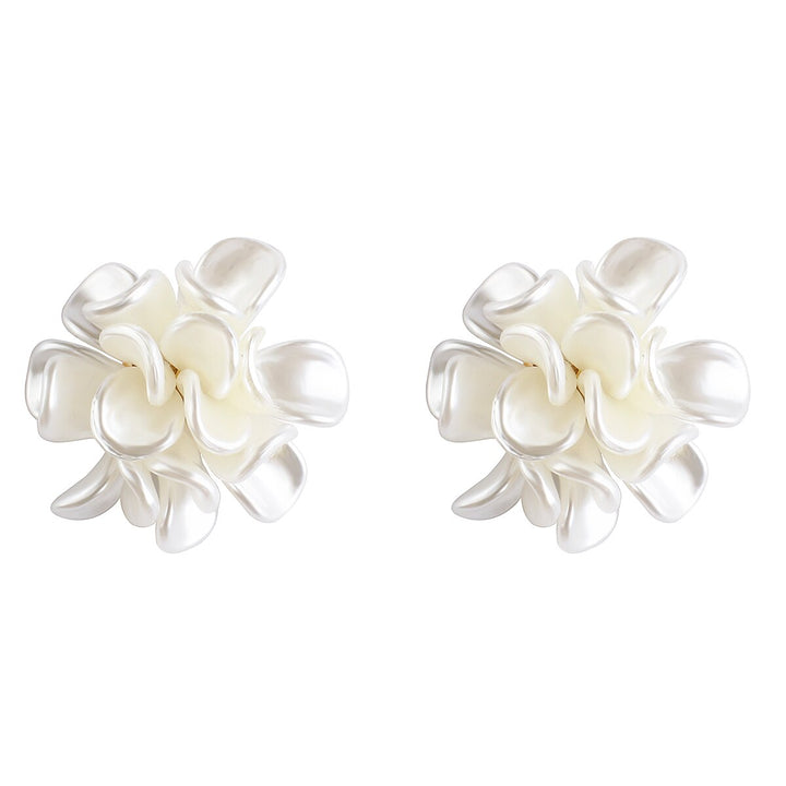 Sweet Holiday Flower Stud Earrings