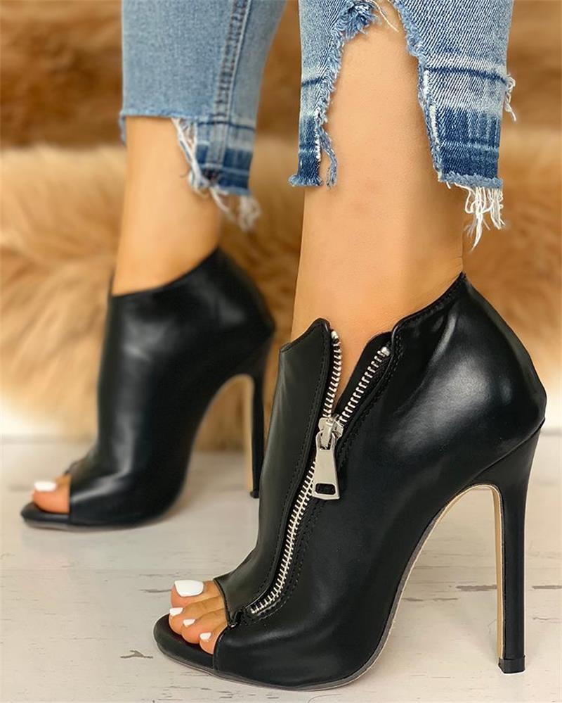 You could hear the whispers as she walked into the Masquerade Ball. Dominatrix? Maybe. But for this party more like Steampunk Cool Crow, Rockin' Evil Stepmother or (my favorite) Supernatural Sorceress. Black PU Peep Toe Pumps