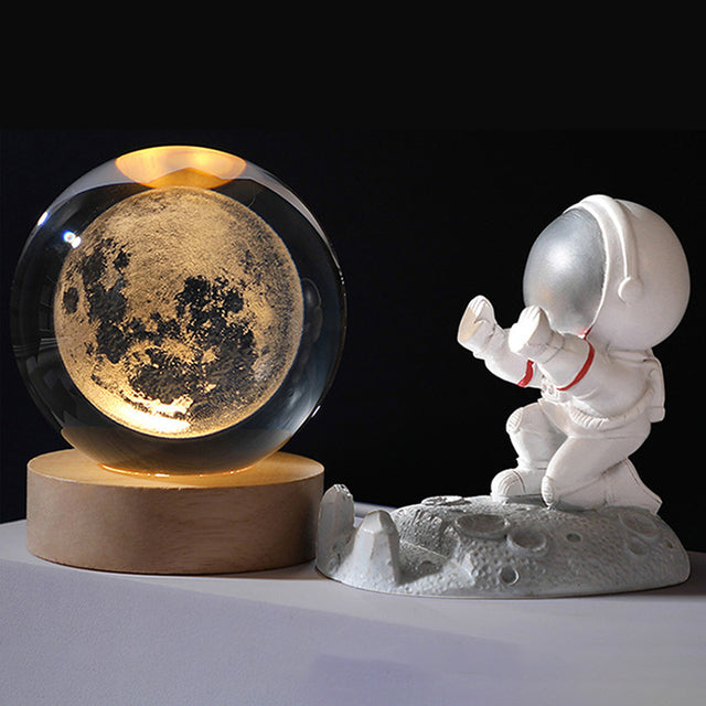Astronaut Planet Crystal Ball - Cool Crow